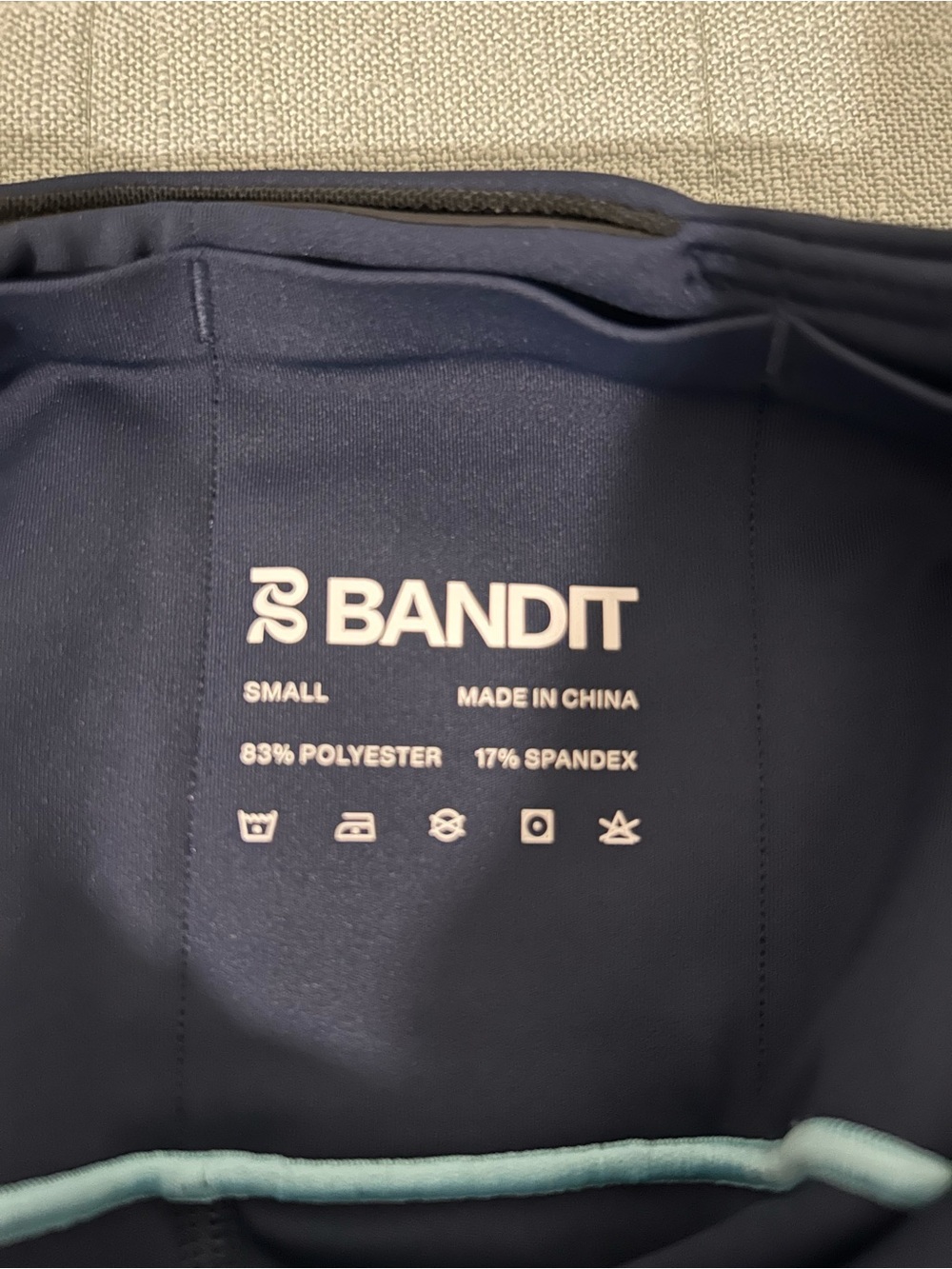 Bandit High-Rise Navy Leggings with Light Blue Contrast Piping - Picture 3 of 4